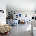 Maison Moderne Pres Aiguillon - 2 Chambres, Terrasse, Jardin, Parking - Calme Et Confort - Fr-1-420-63 Semesterbostad