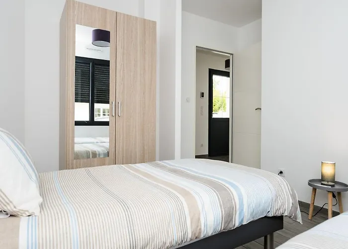 別荘 Maison Moderne Pres Aiguillon - 2 Chambres, Terrasse, Jardin, Parking - Calme Et Confort - Fr-1-420-63